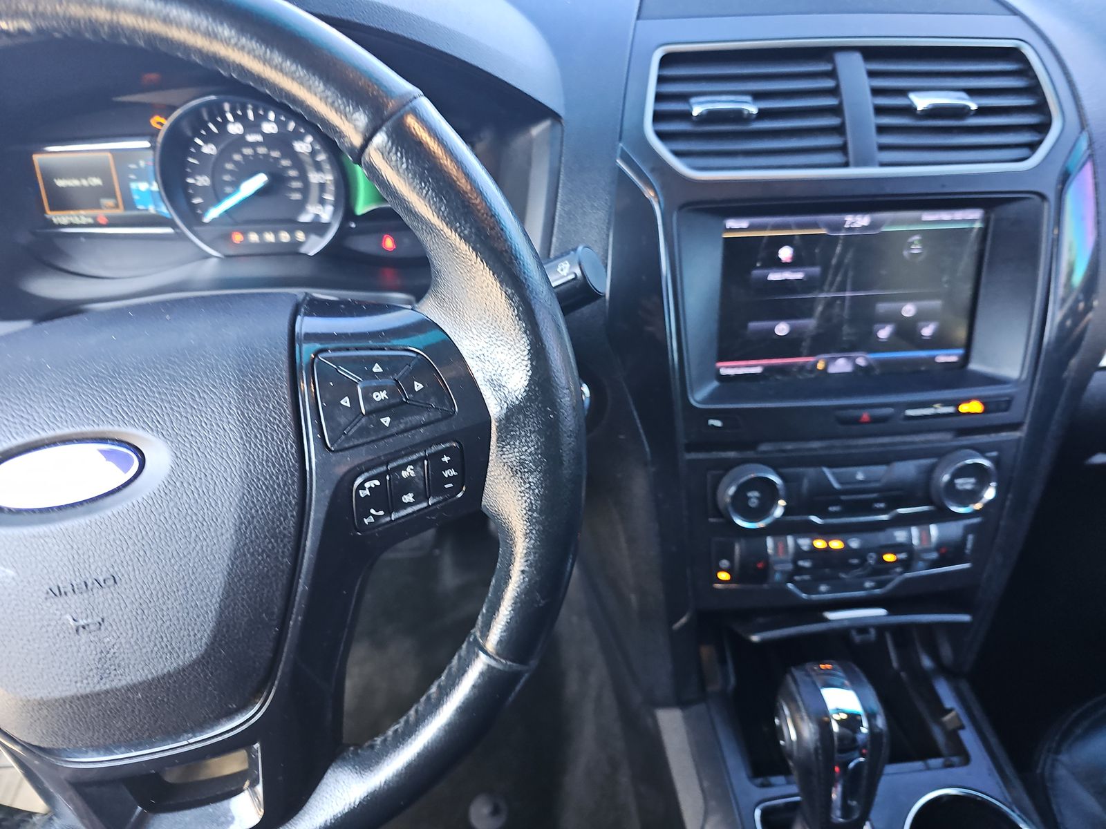 2018 Ford Explorer XLT AWD
