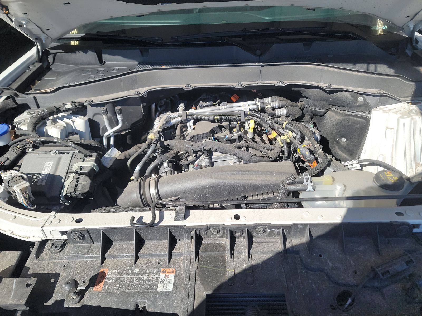 2025 Ford Explorer Active AWD