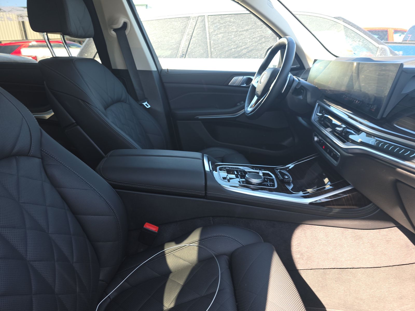 2026 BMW X7 xDrive40i AWD