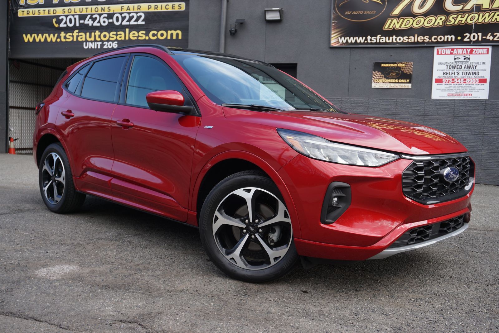 2023 Ford Escape ST-Line Select AWD