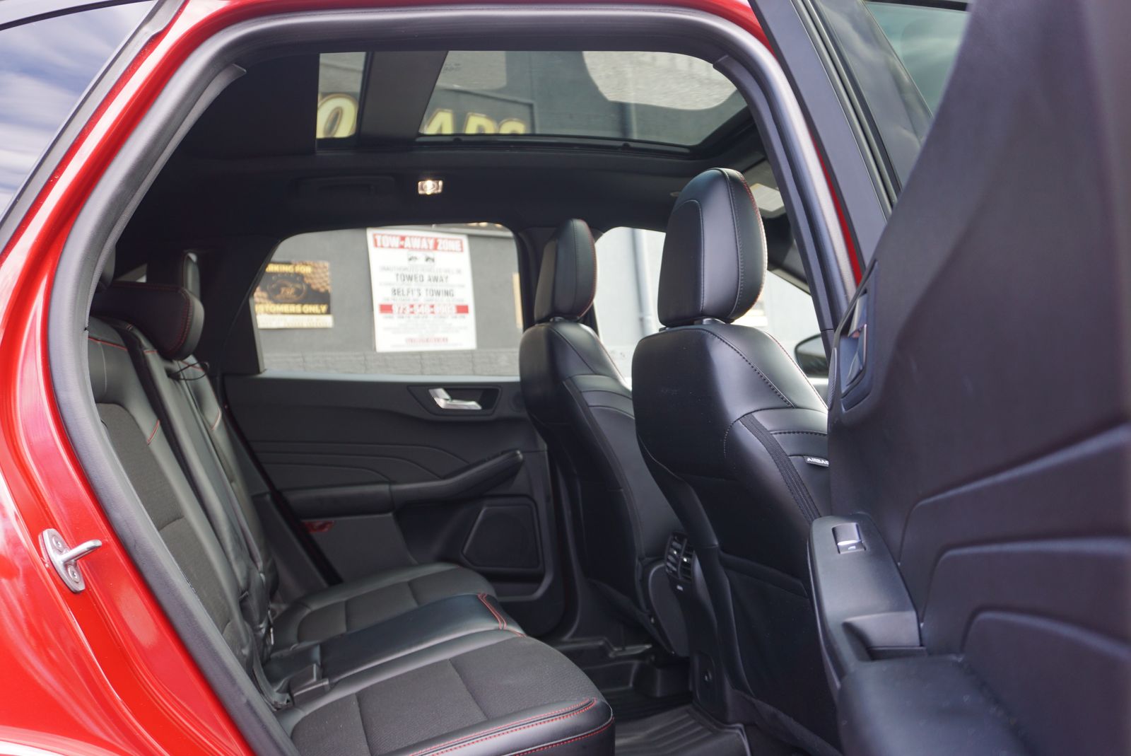 2023 Ford Escape ST-Line Select AWD