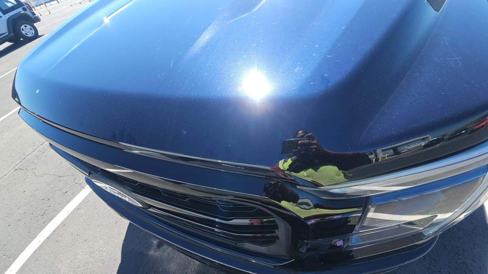 2025 Ford F-150 Lariat AWD