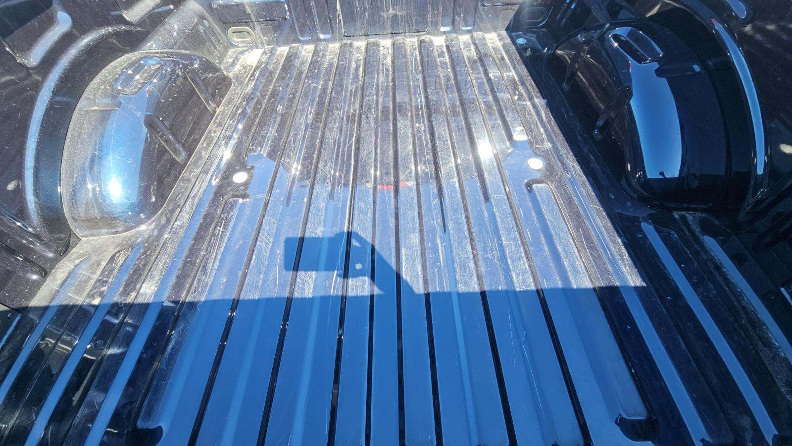 2025 Ford F-150 Lariat AWD