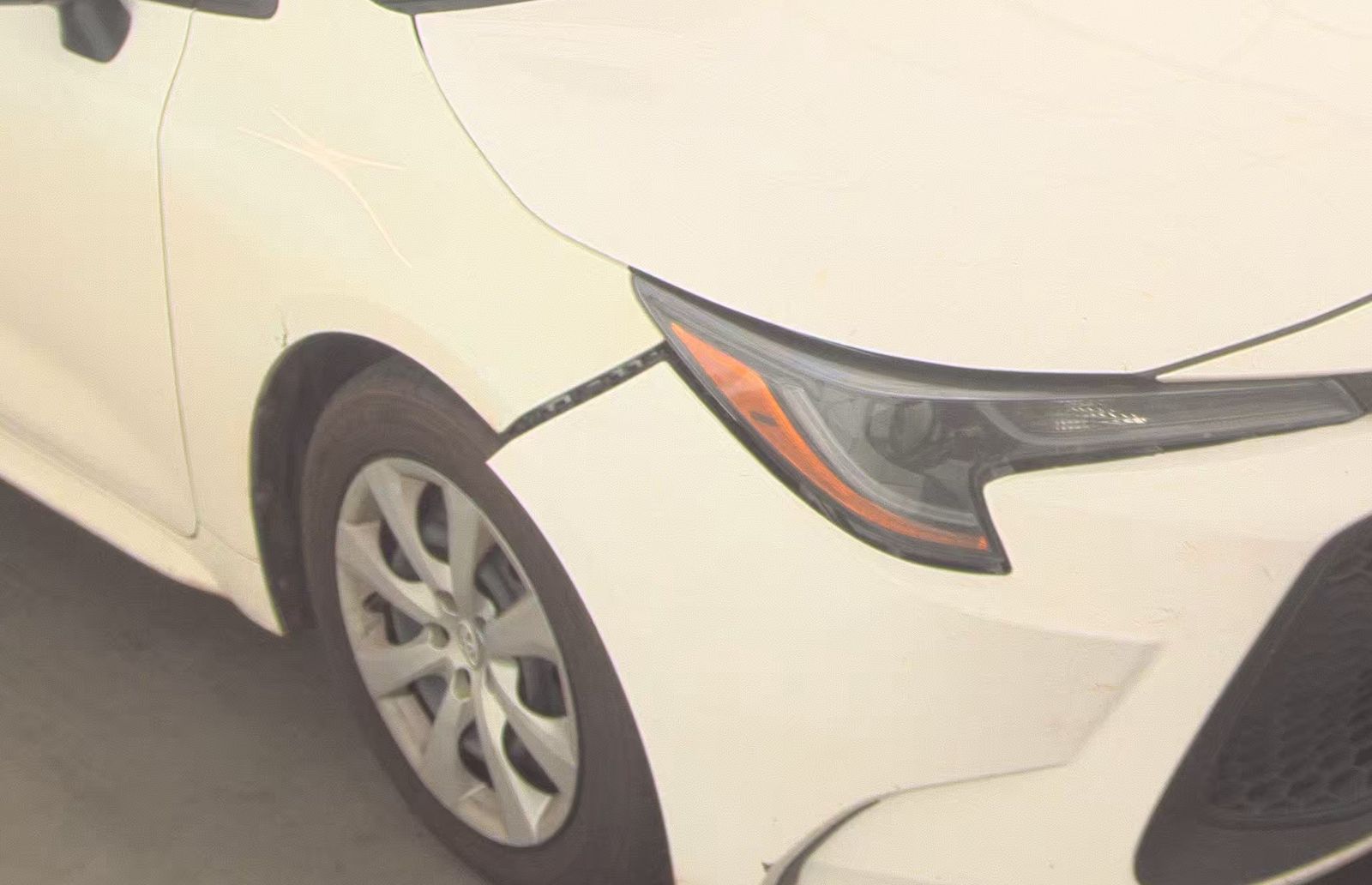 2022 Toyota Corolla LE FWD