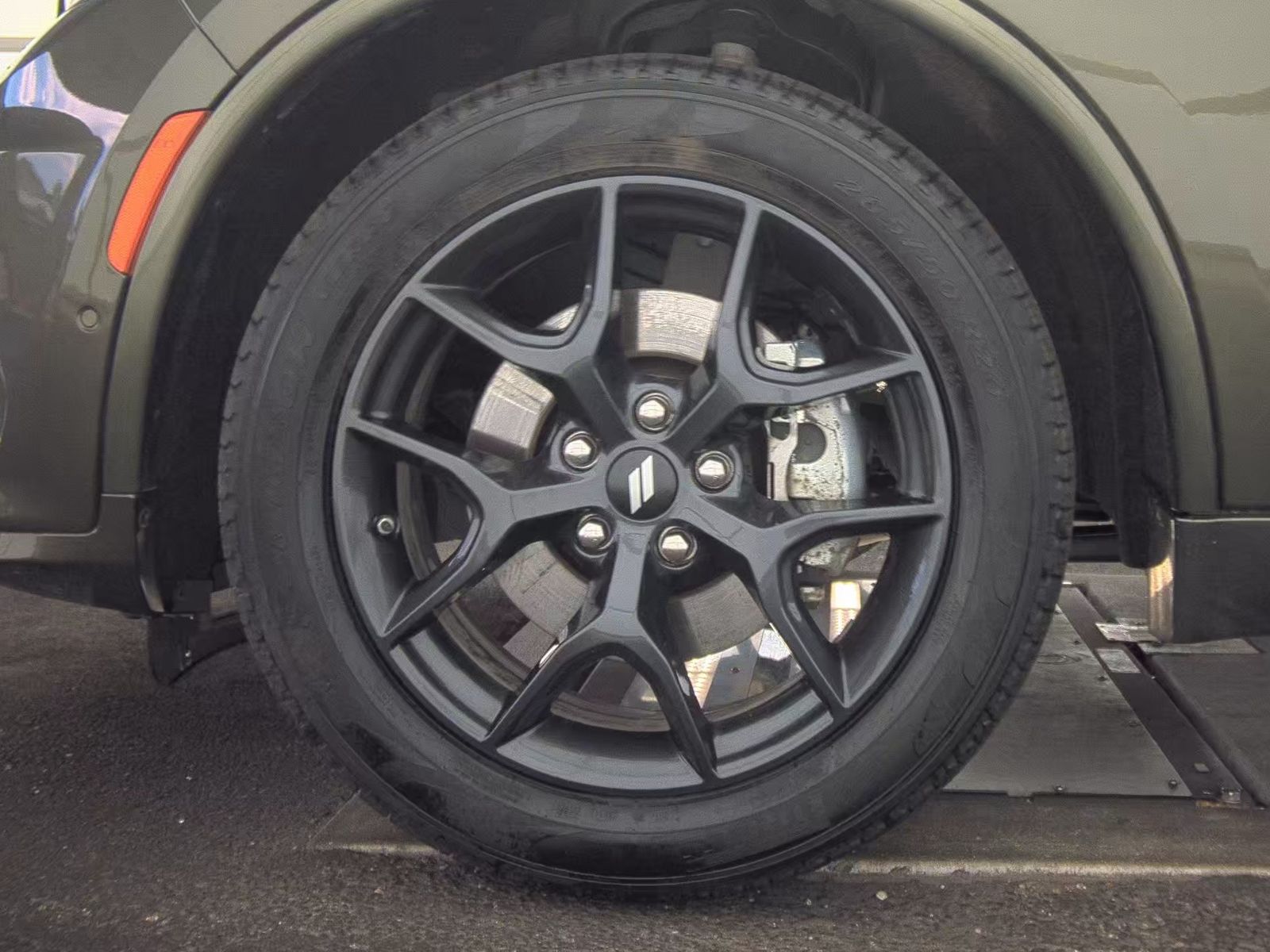 DODGE GT HEMI V8 - 10