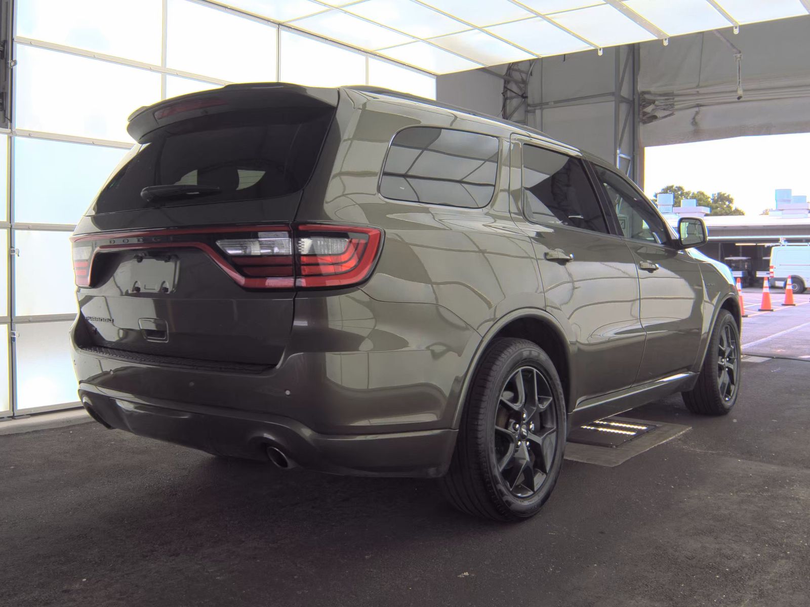 DODGE GT HEMI V8 - 6