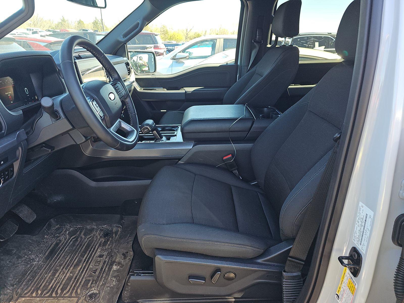 2025 Ford F-150 XLT AWD