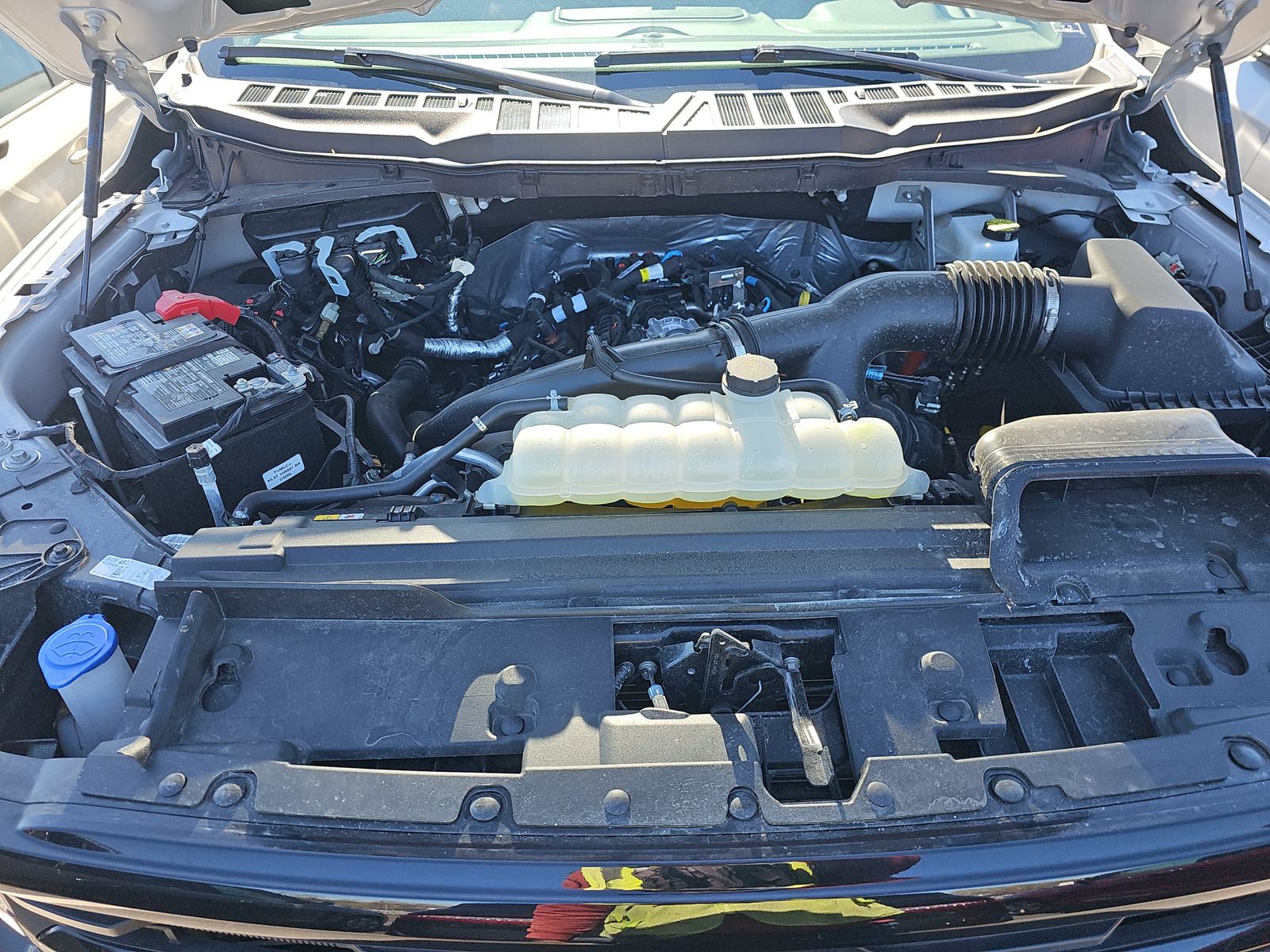 2025 Ford F-150 XLT AWD