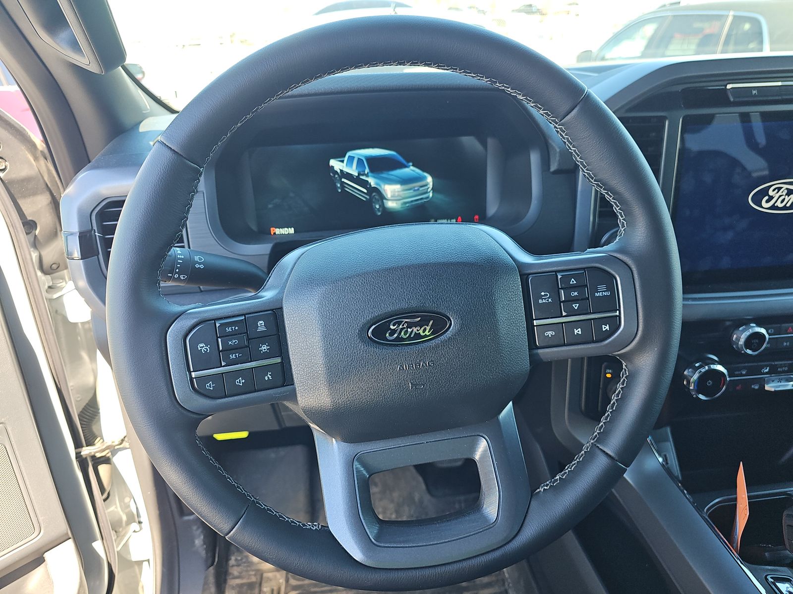 2025 Ford F-150 XLT AWD