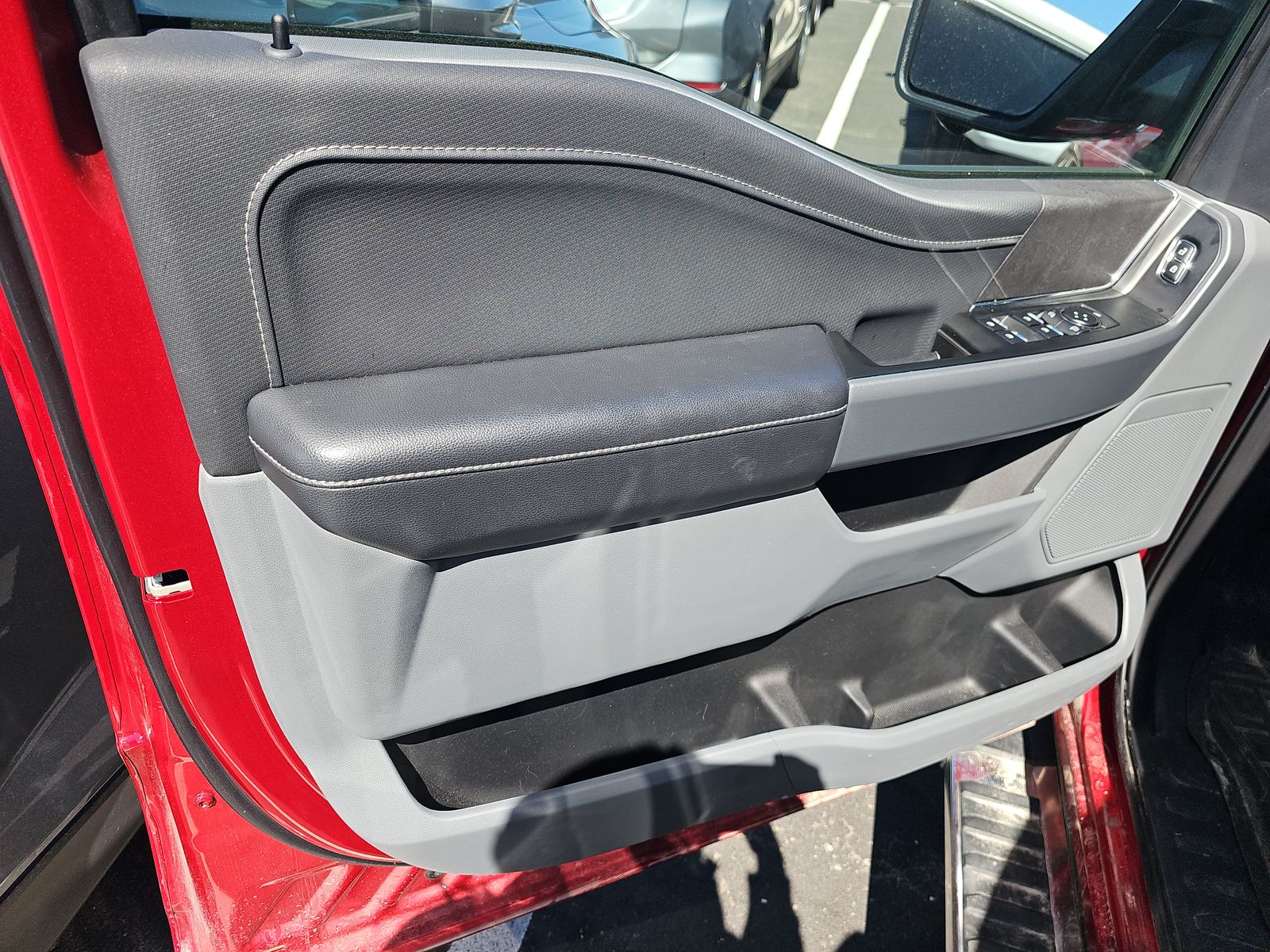 2025 Ford F-150 XLT AWD