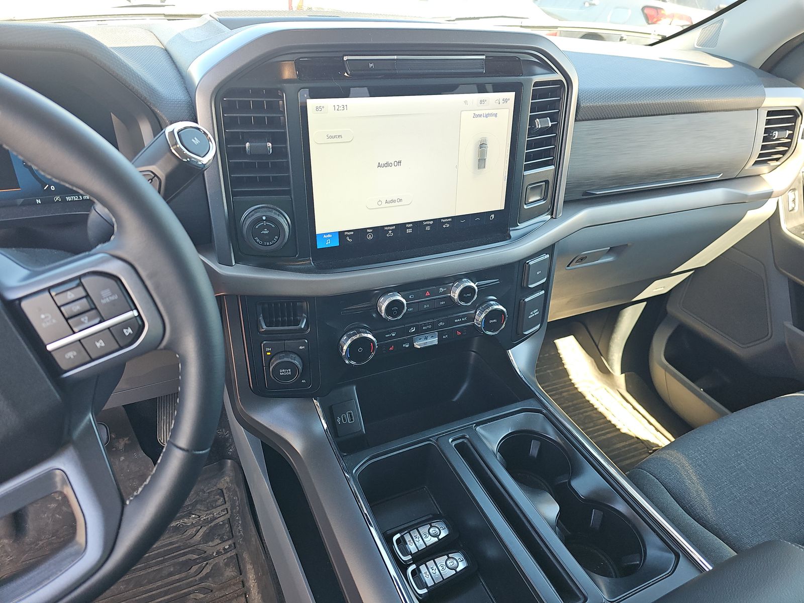 2025 Ford F-150 XLT AWD