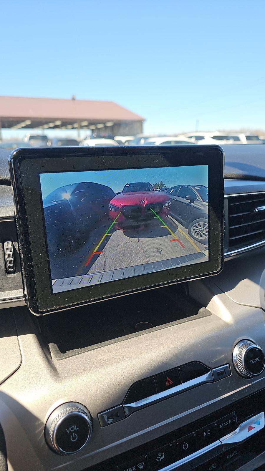 2022 Ford Explorer XLT AWD