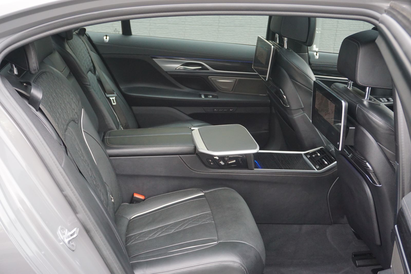 2020 BMW 7 Series 750i xDrive AWD