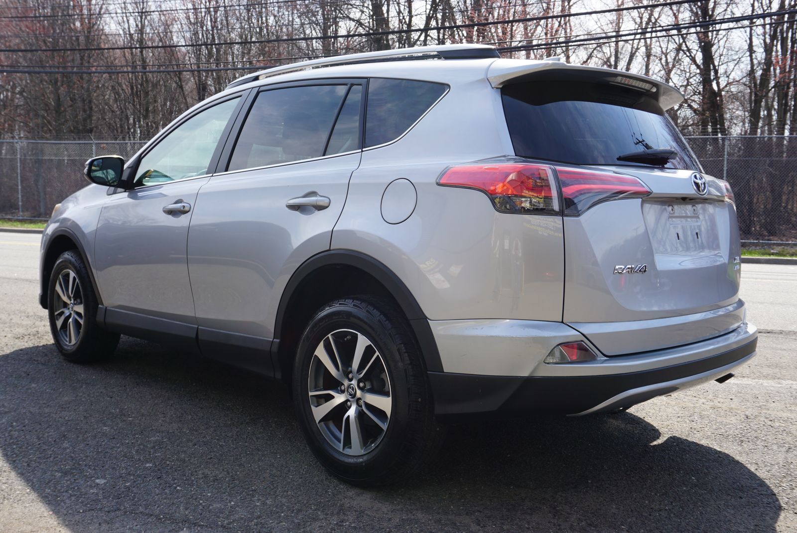 2017 Toyota RAV4 XLE AWD