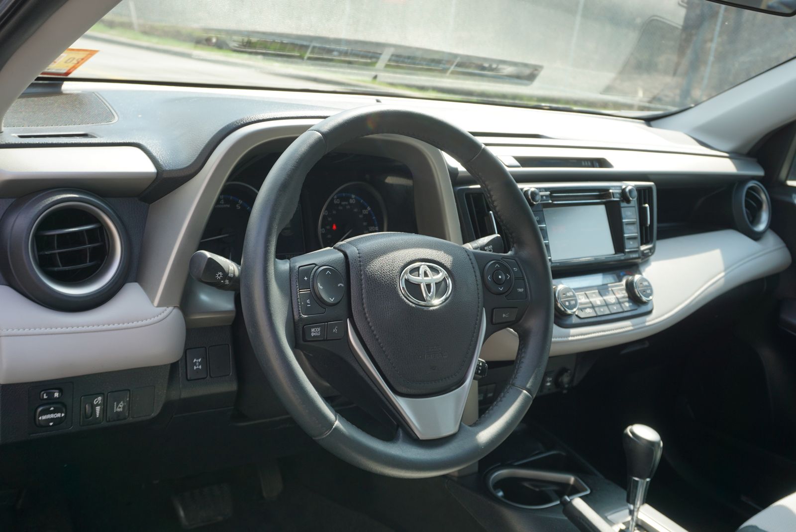 2017 Toyota RAV4 XLE AWD