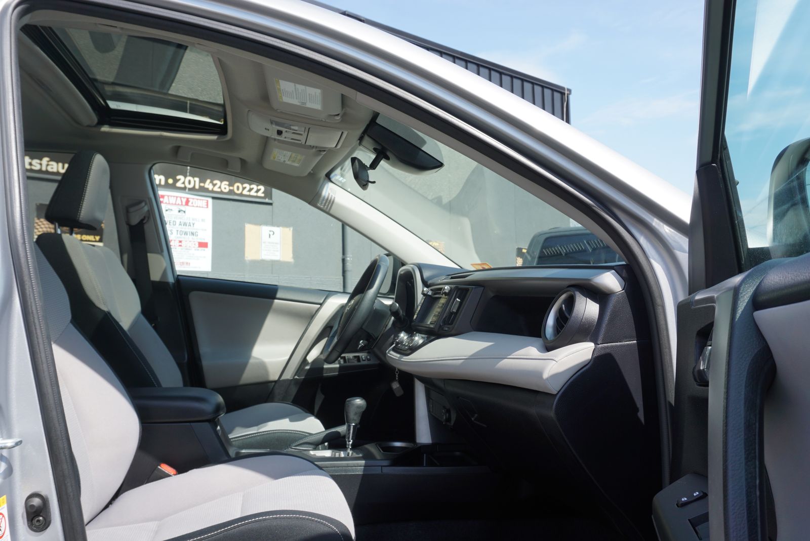 2017 Toyota RAV4 XLE AWD