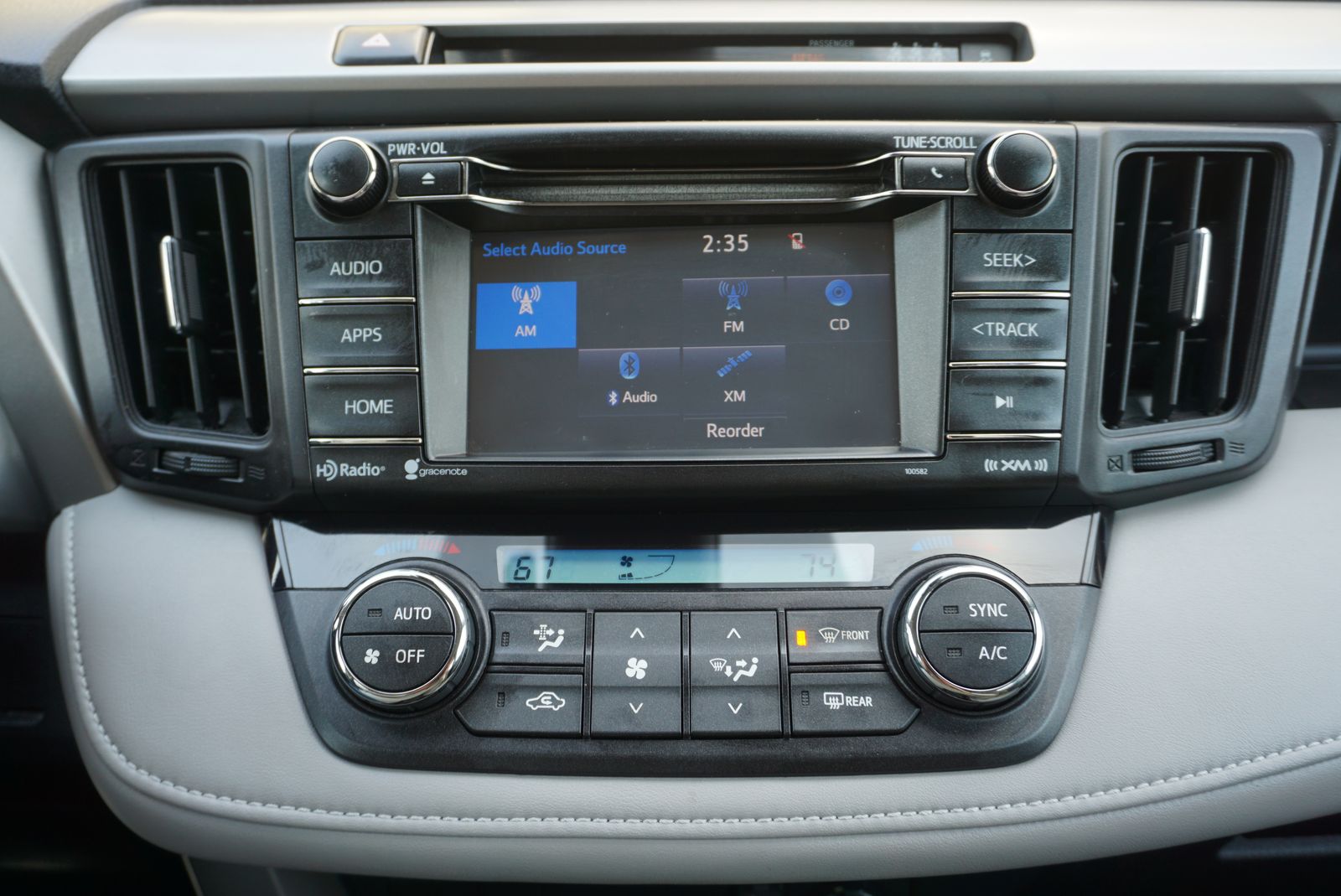 2017 Toyota RAV4 XLE AWD