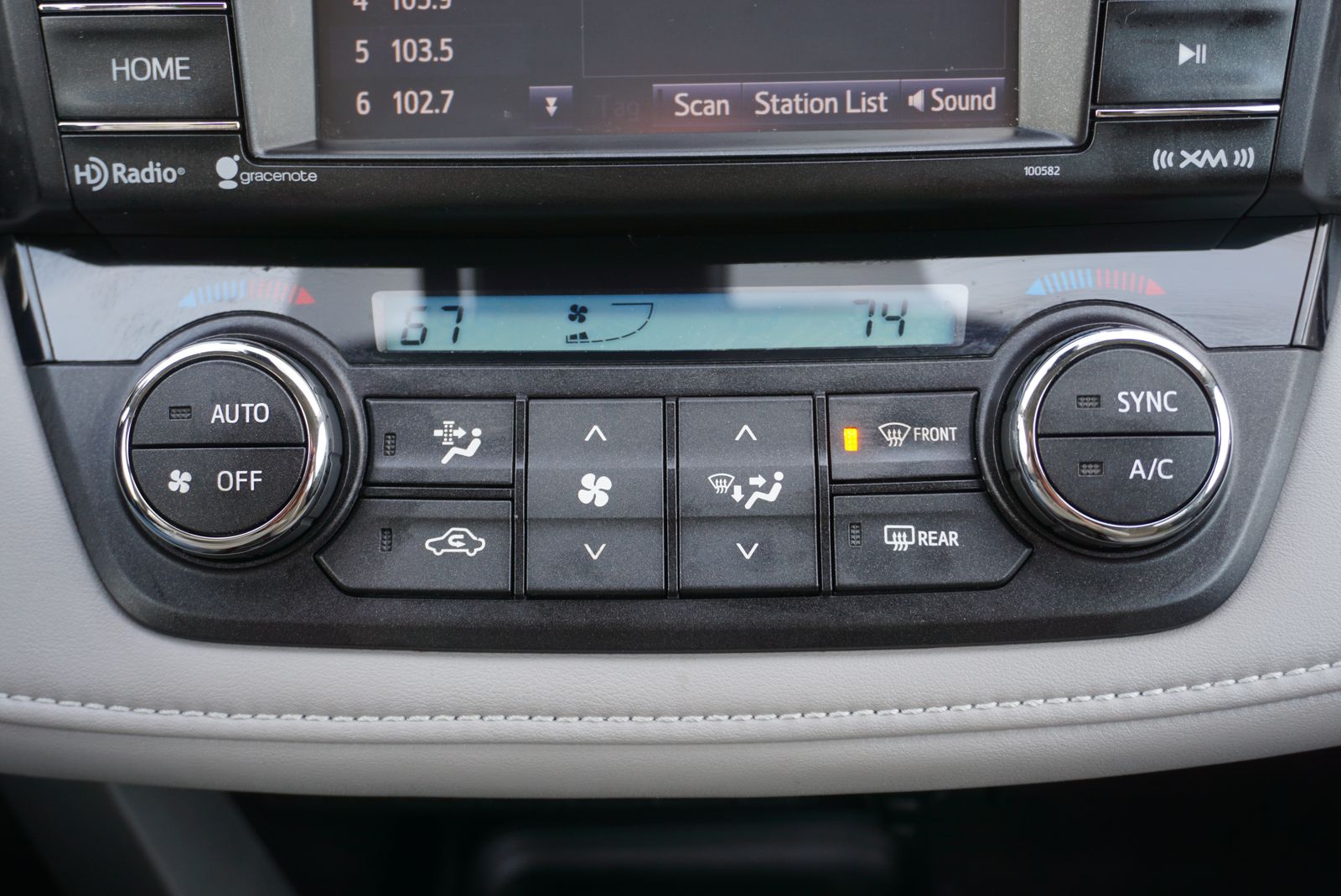 2017 Toyota RAV4 XLE AWD