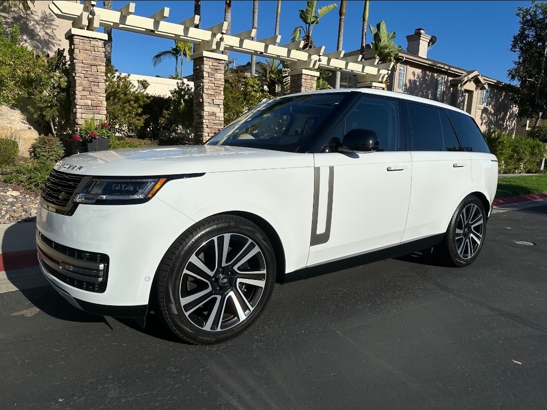 2023 Land Rover Range Rover SE AWD