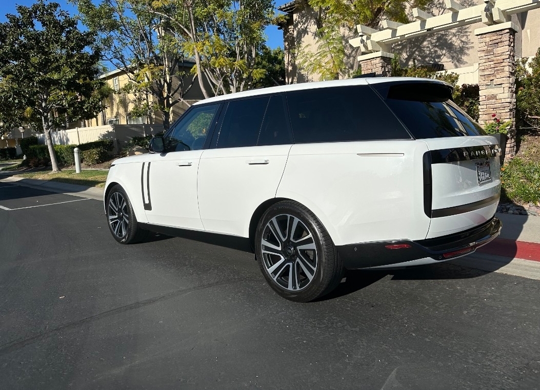 2023 Land Rover Range Rover SE AWD