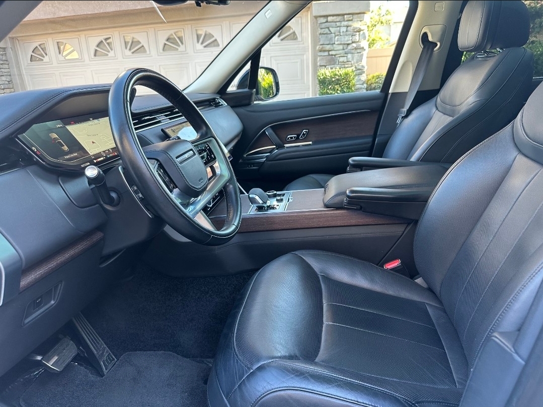 2023 Land Rover Range Rover SE AWD