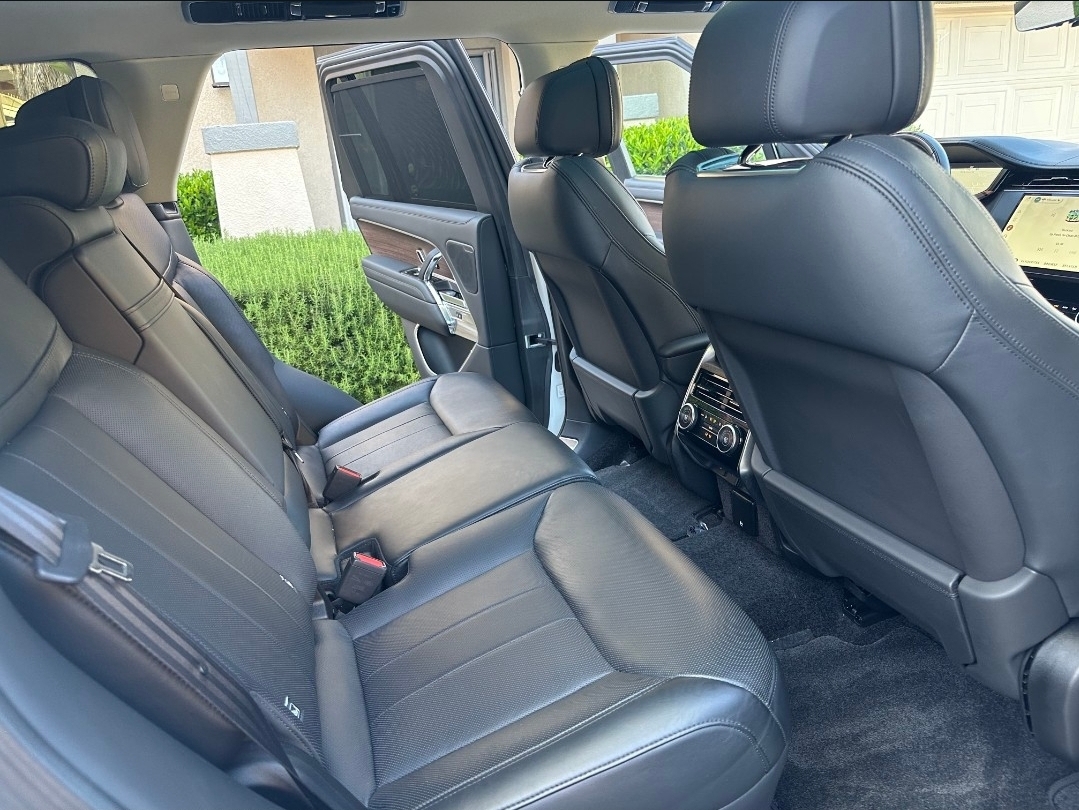2023 Land Rover Range Rover SE AWD