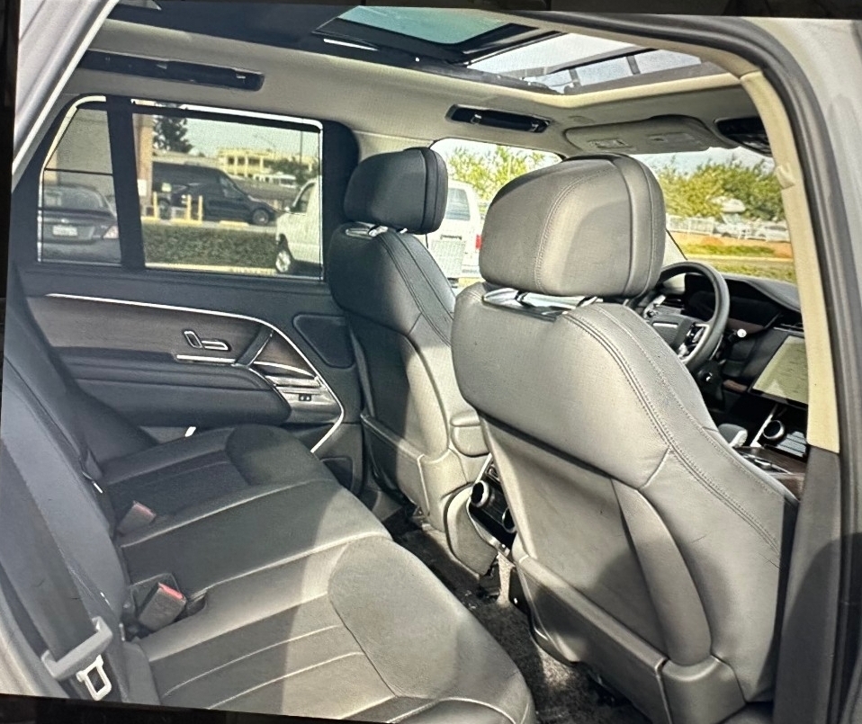2023 Land Rover Range Rover SE AWD