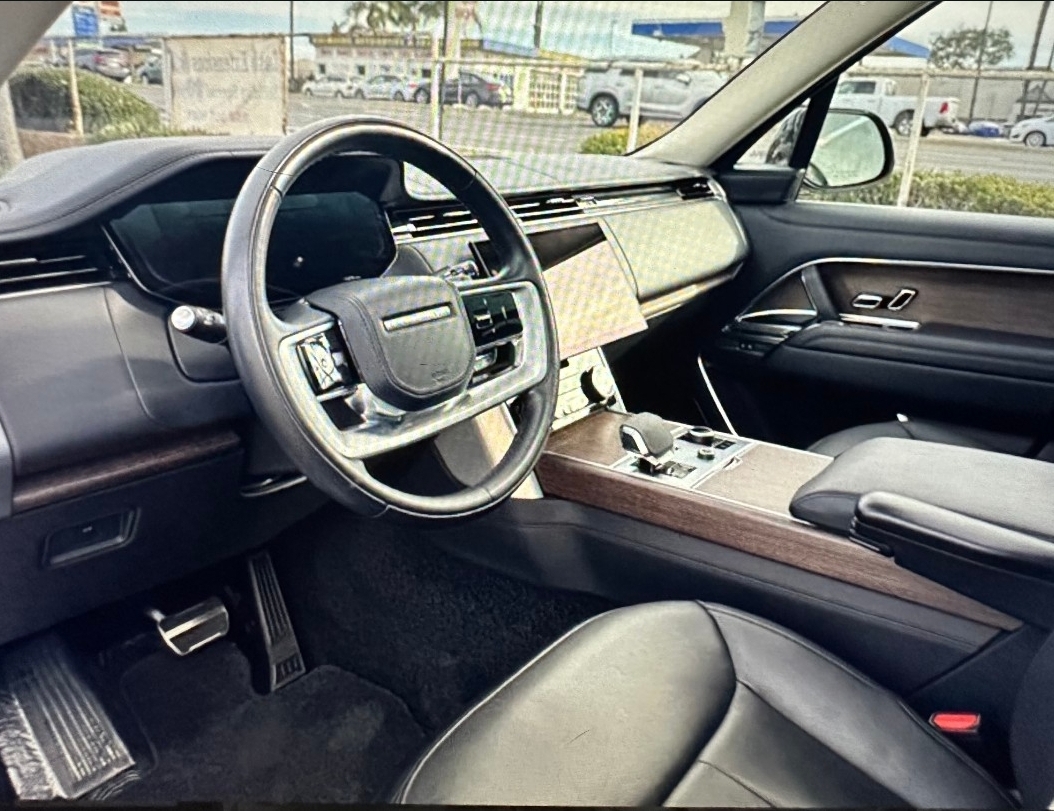 2023 Land Rover Range Rover SE AWD
