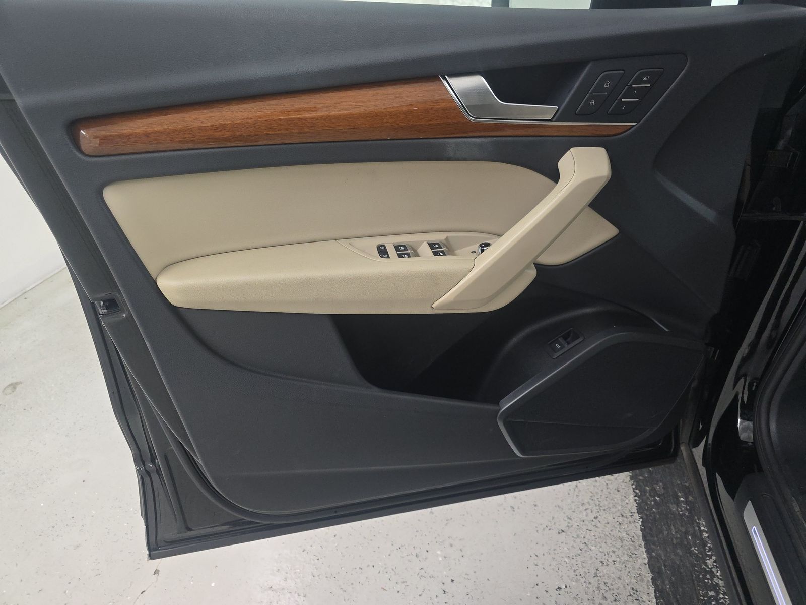 2023 Audi Q5 S line Premium AWD