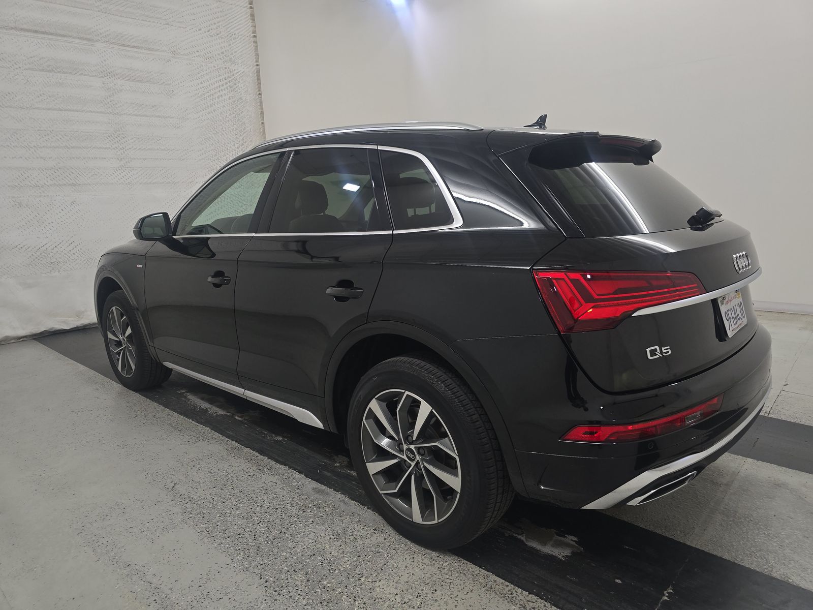 2023 Audi Q5 S line Premium AWD