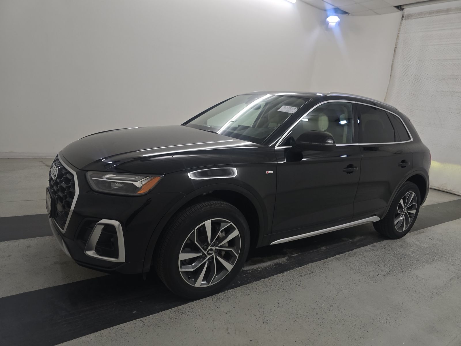 2023 Audi Q5 S line Premium AWD