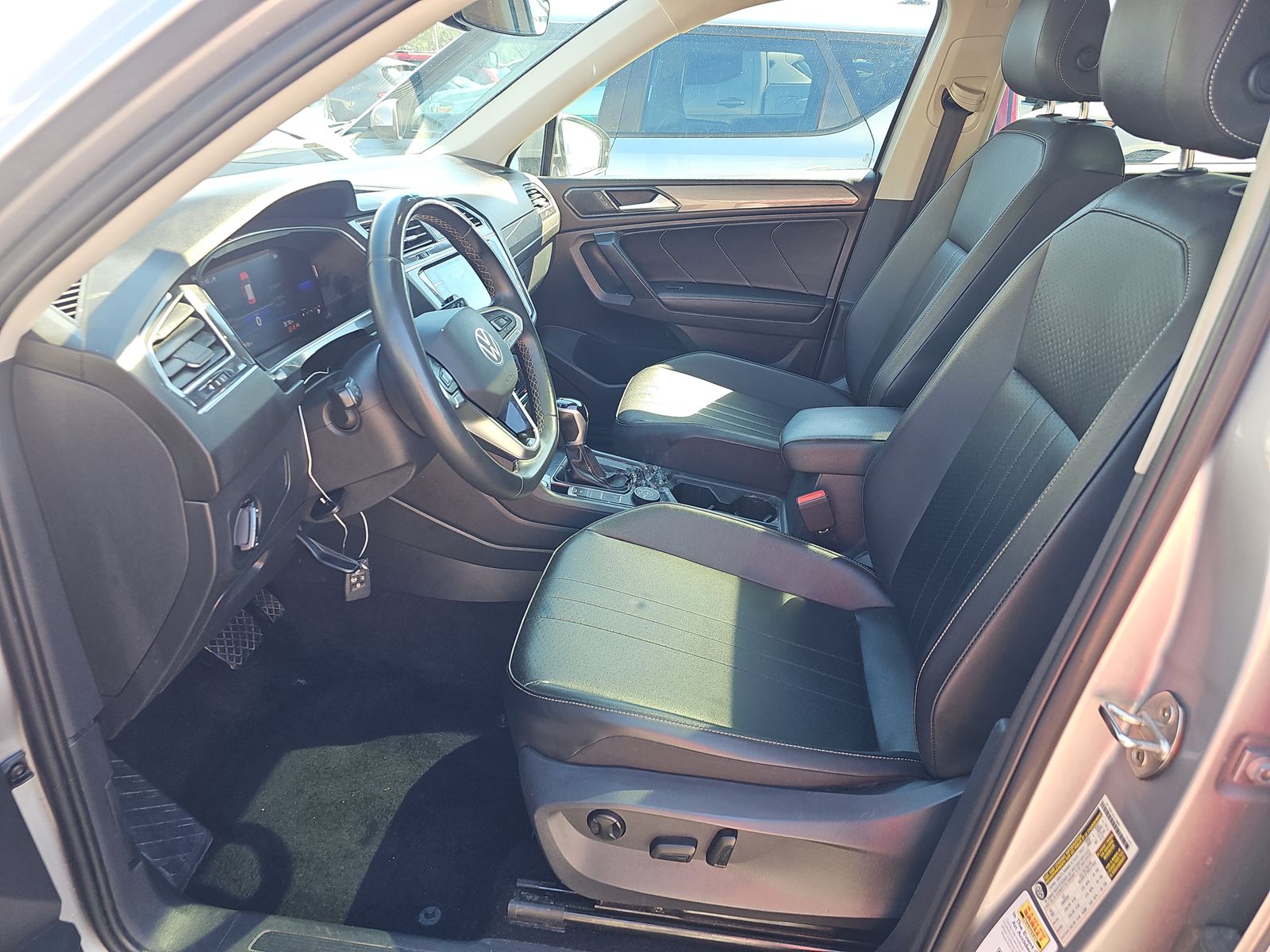 2023 Volkswagen Tiguan 2.0T SE AWD