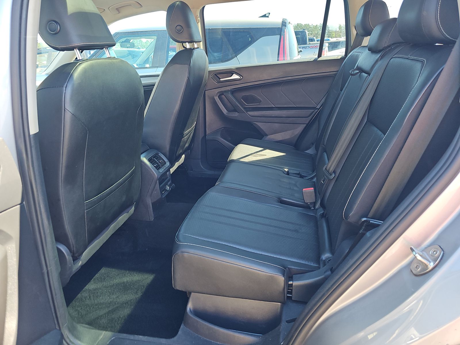 2023 Volkswagen Tiguan 2.0T SE AWD