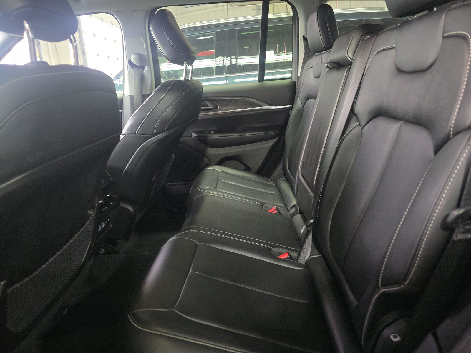 2023 Jeep Grand Cherokee Limited AWD
