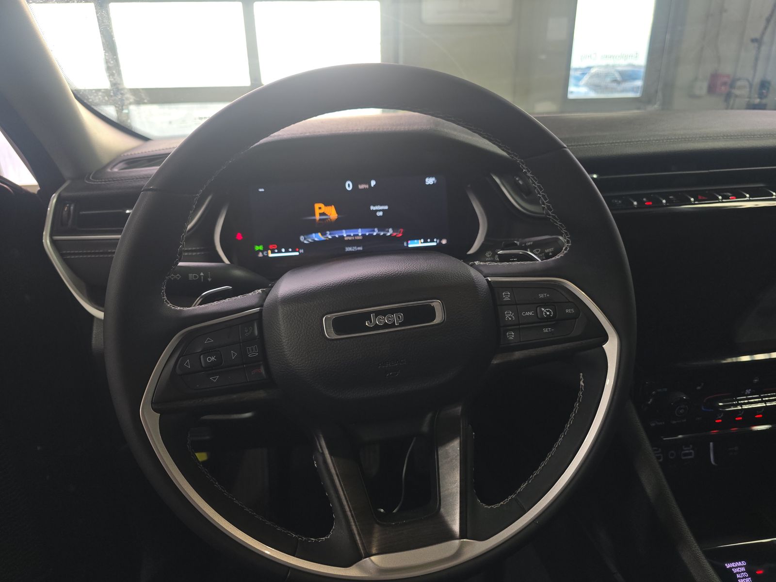 2023 Jeep Grand Cherokee Limited AWD
