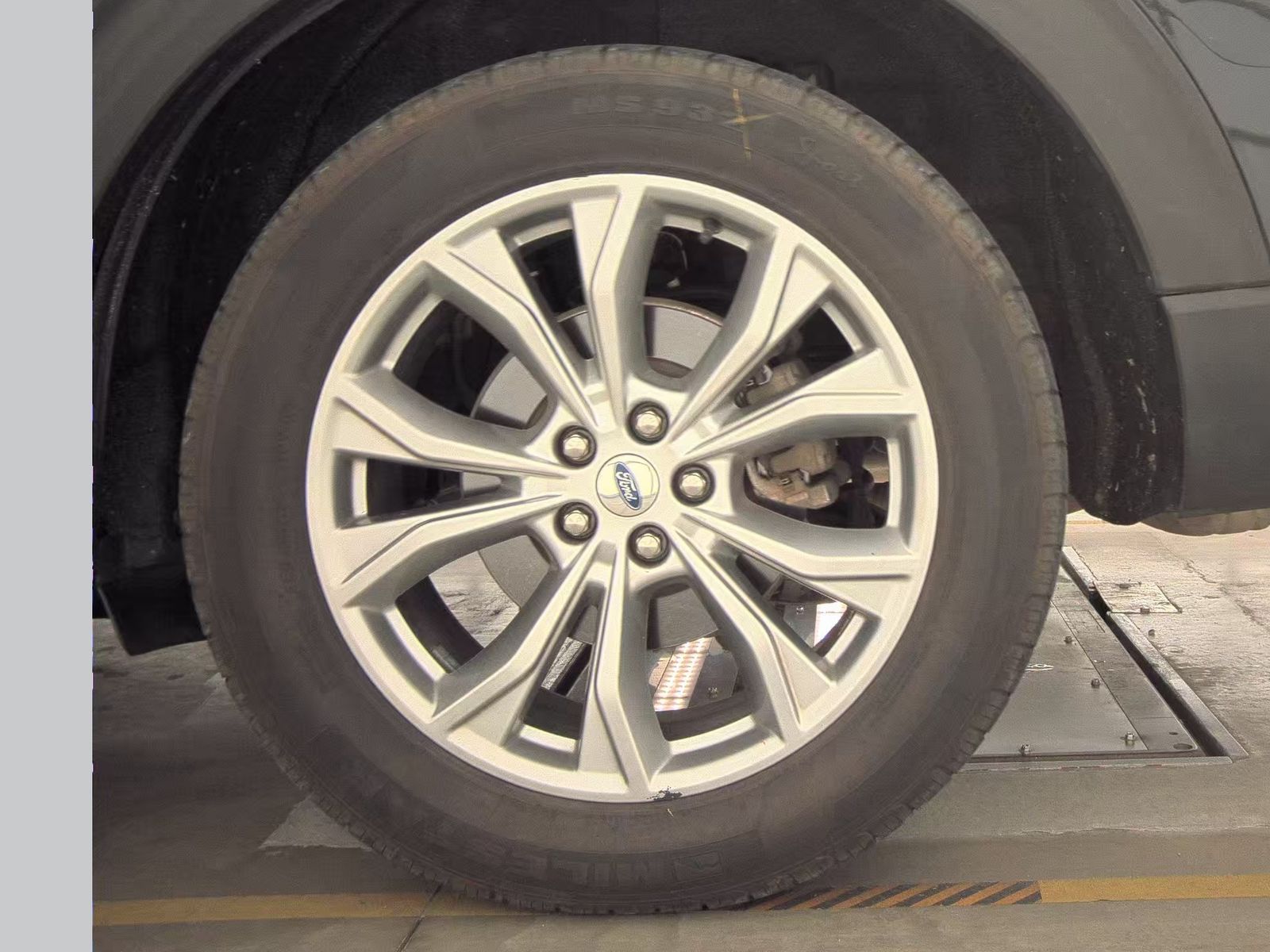 2021 Ford Explorer XLT AWD