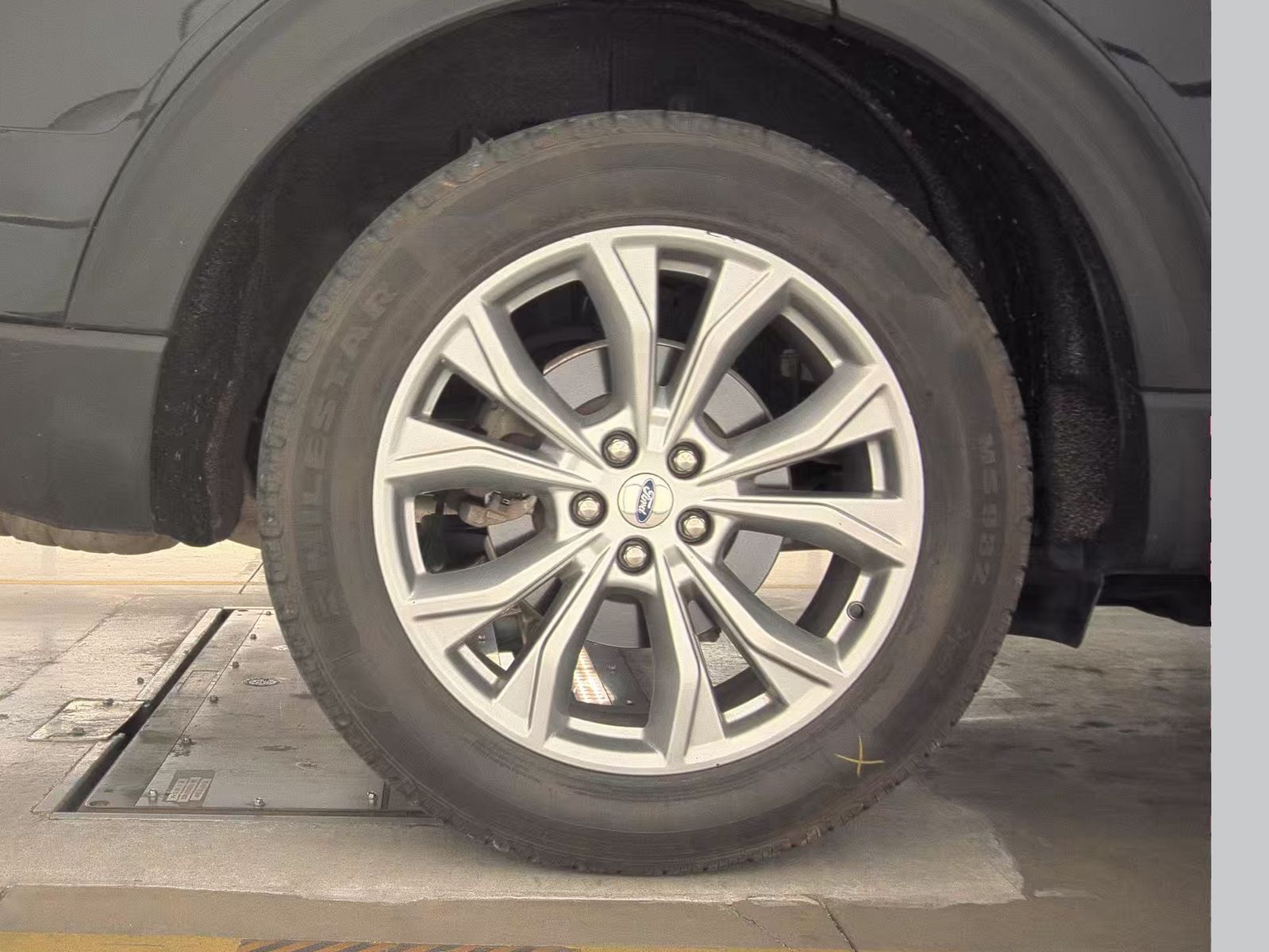 2021 Ford Explorer XLT AWD