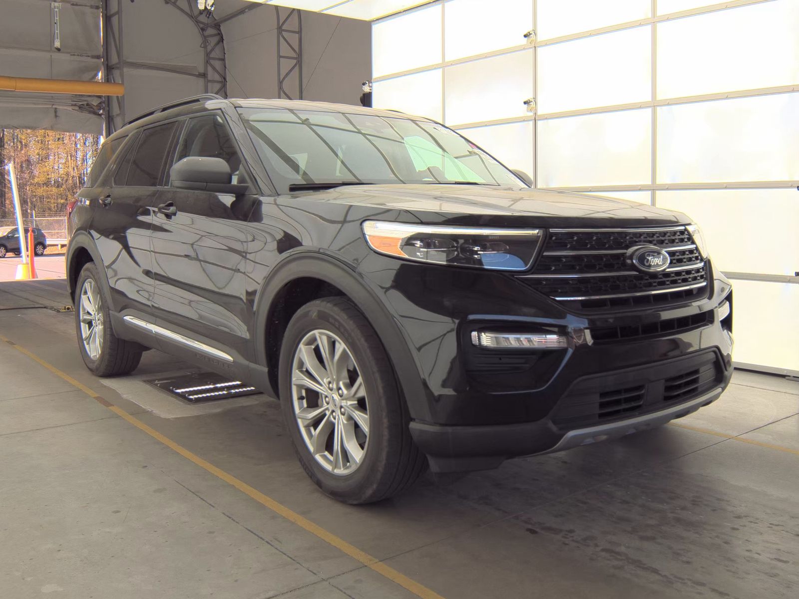 2021 Ford Explorer XLT AWD