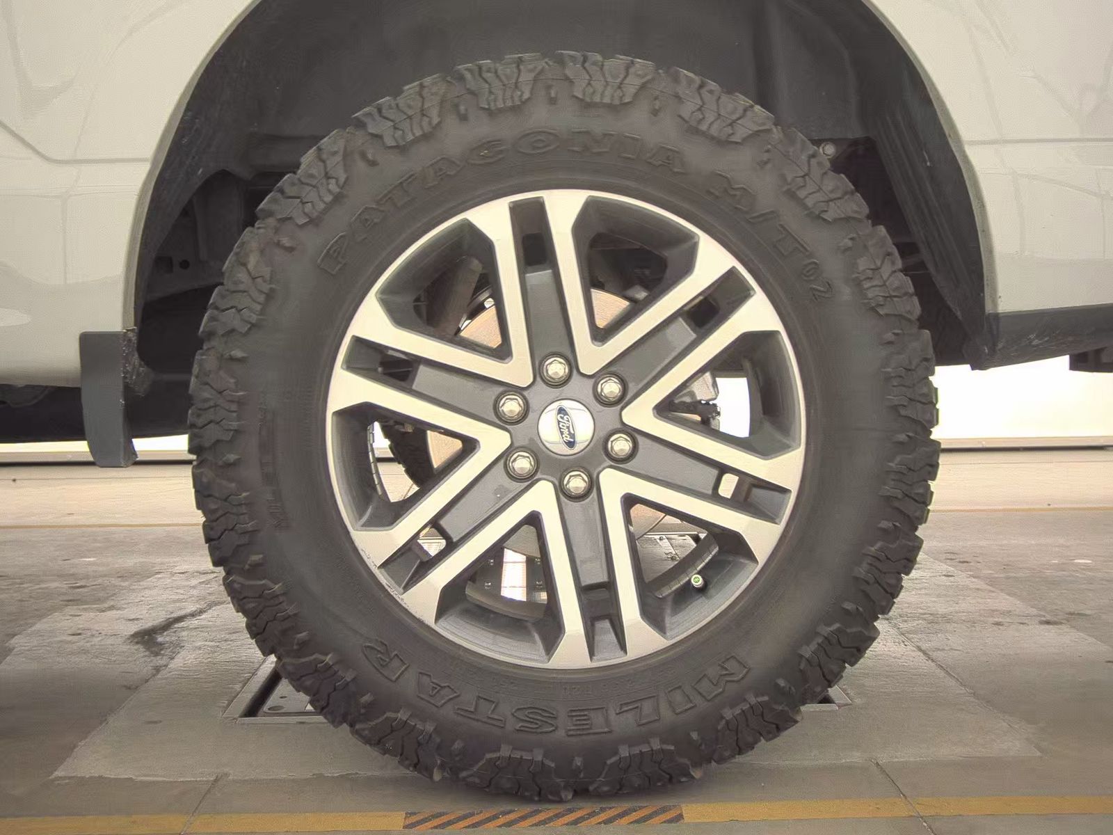 2023 Ford F-150 XL RWD