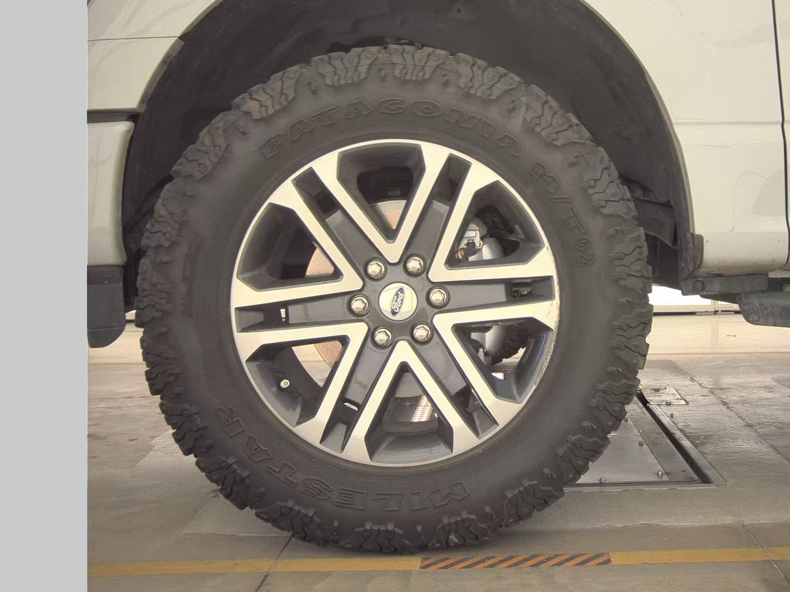 2023 Ford F-150 XL RWD