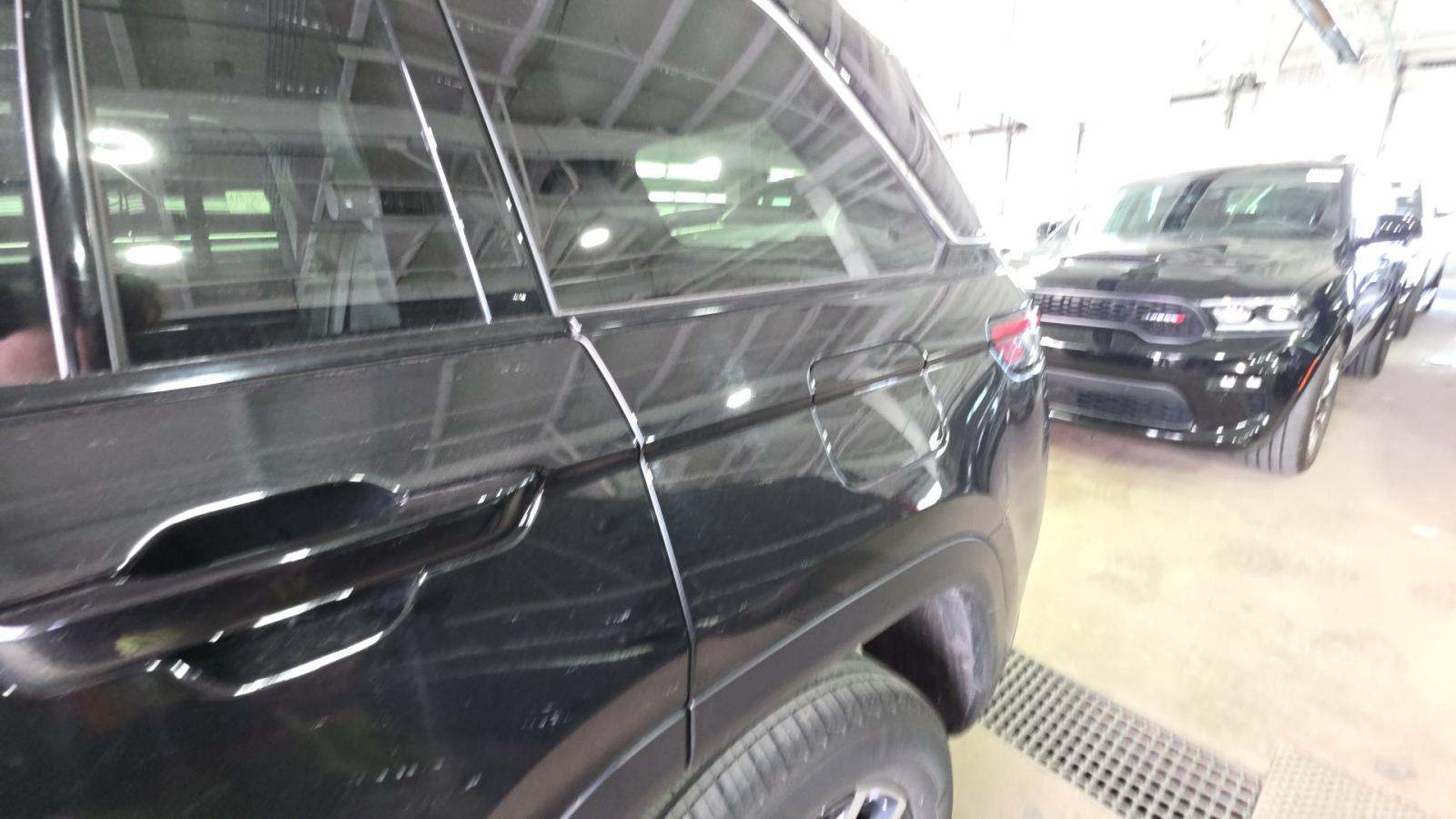 2023 Jeep Grand Cherokee Limited AWD