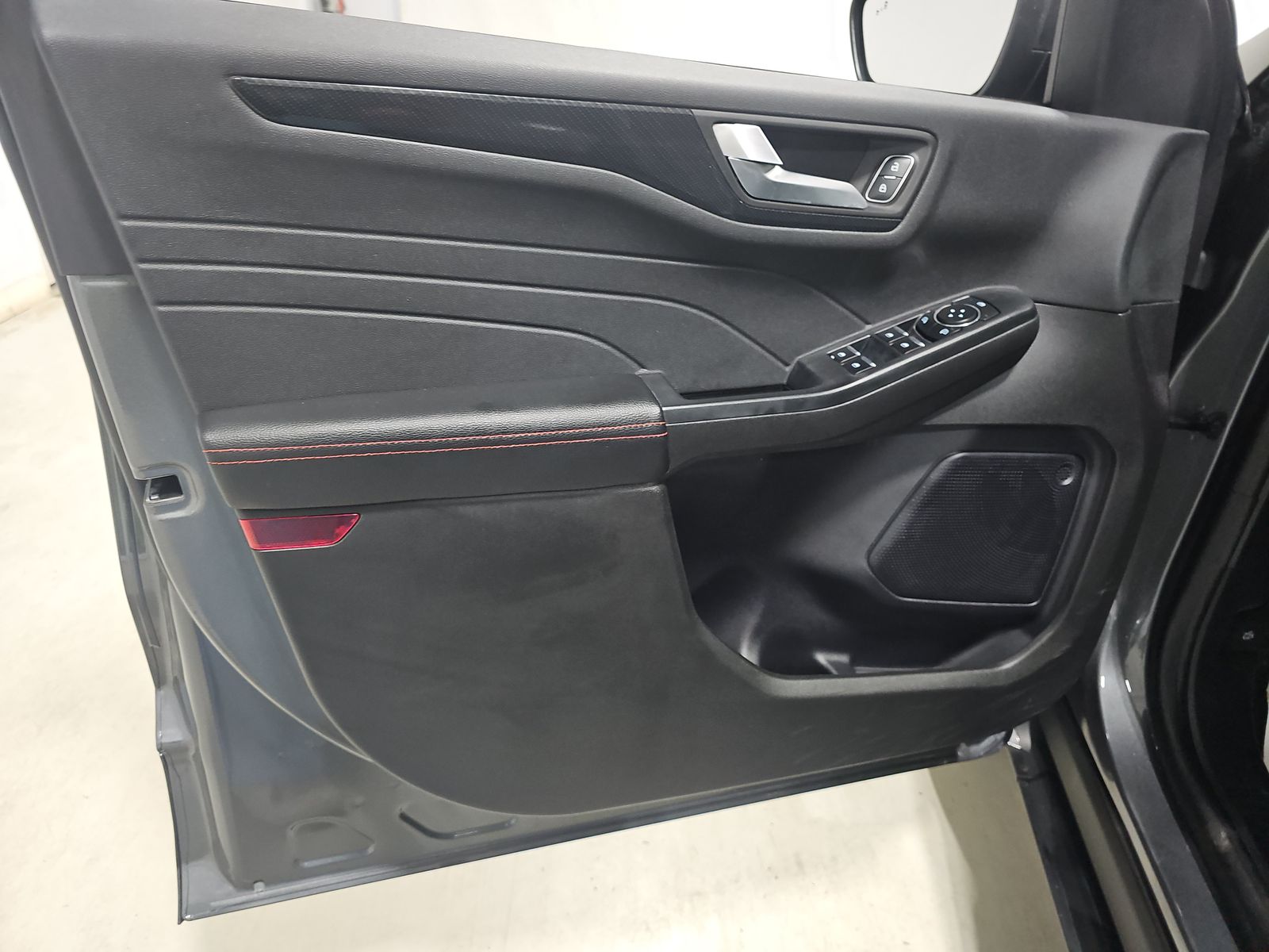 2024 Ford Escape ST-Line FWD