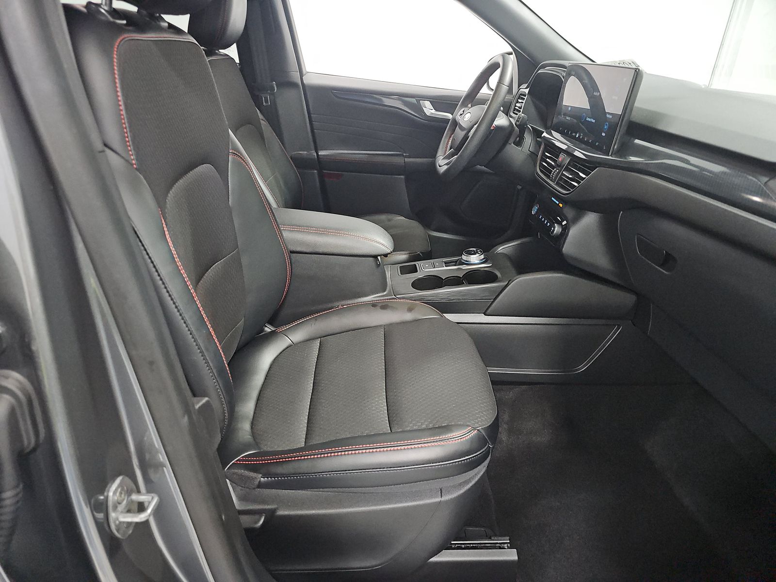 2024 Ford Escape ST-Line FWD