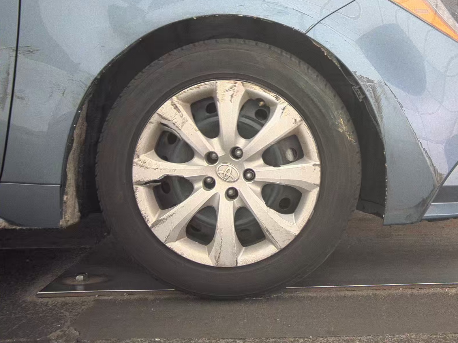 2024 Toyota Corolla LE FWD