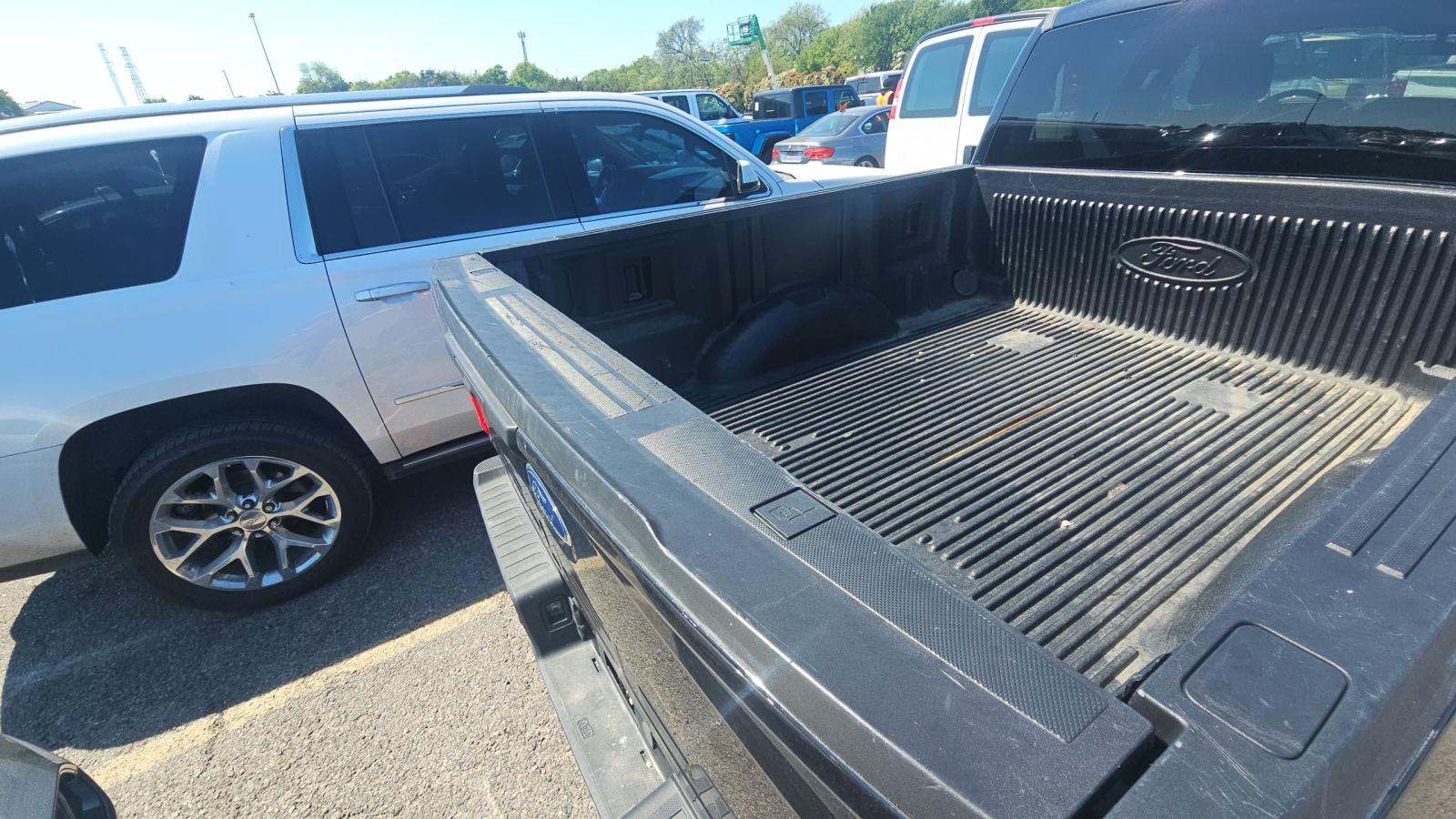 2023 Ford F-150 XLT AWD