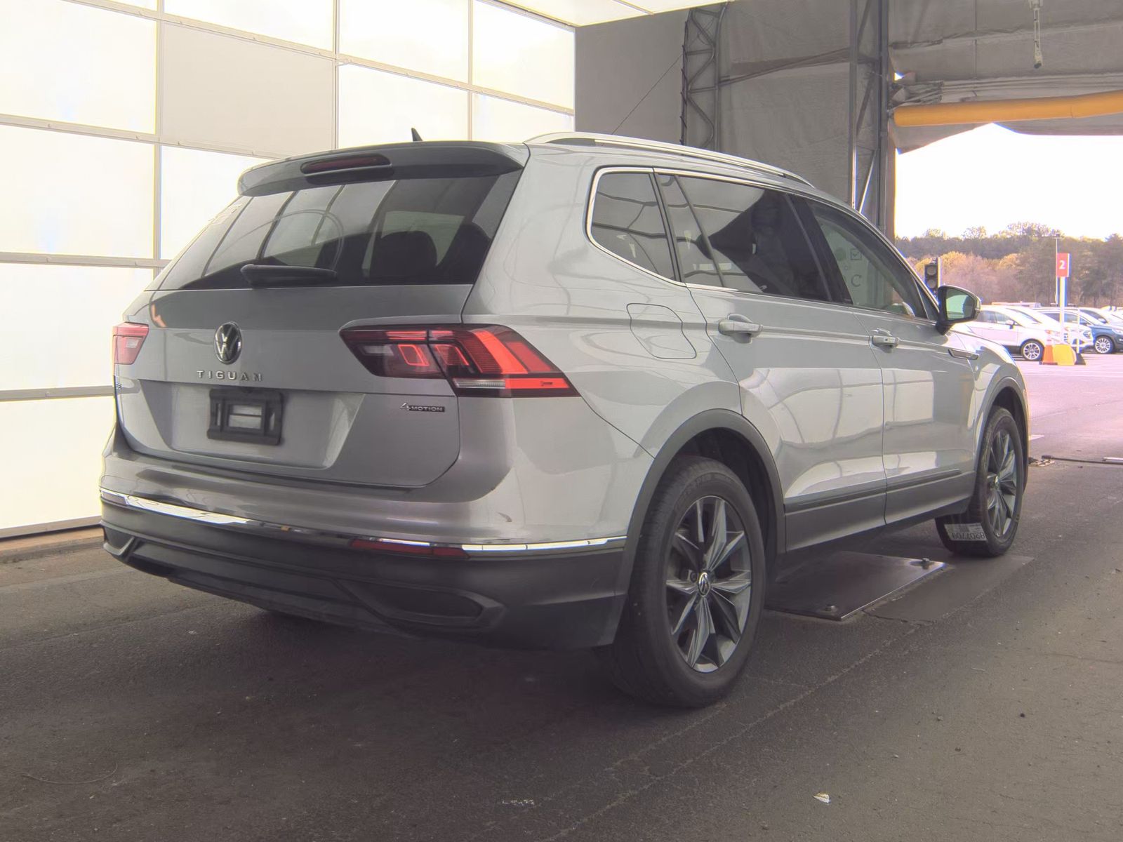 2023 Volkswagen Tiguan 2.0T SE AWD