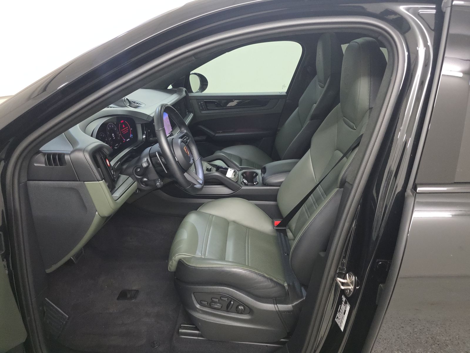 PORSCHE CAYENNE - 8