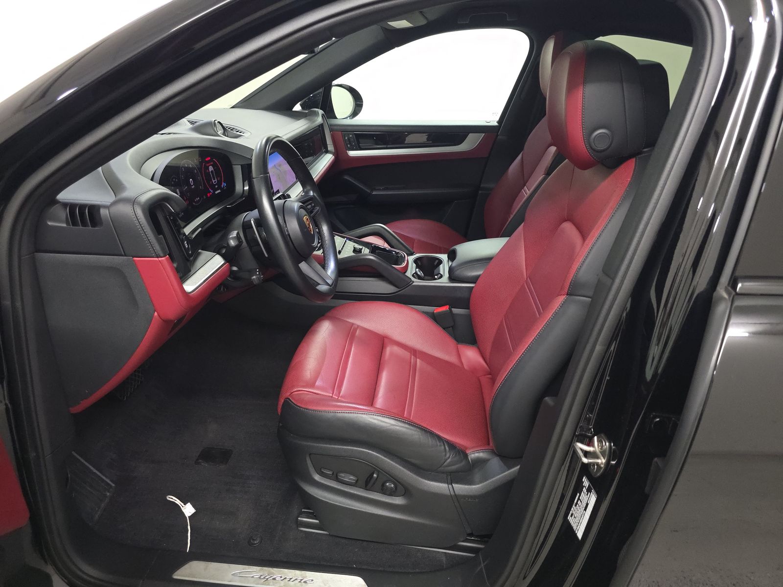 PORSCHE CAYENNE - 8