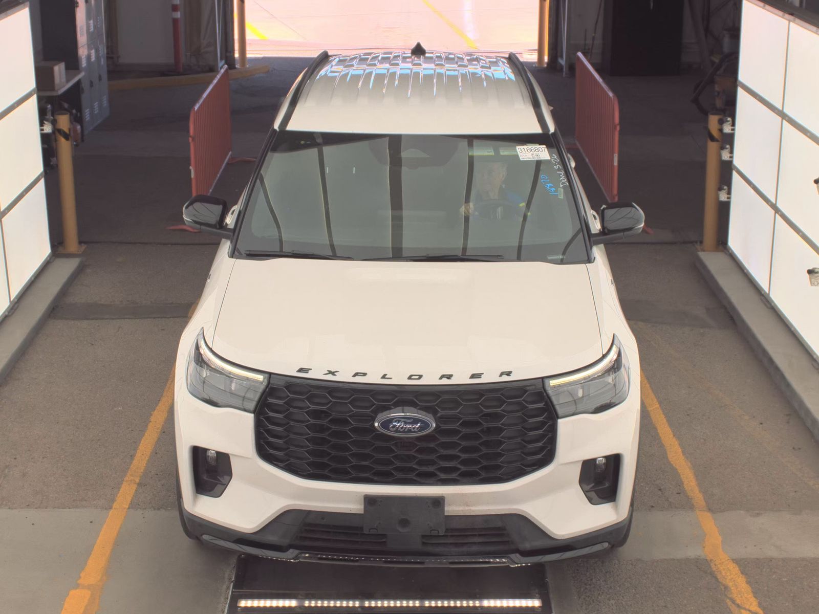 2025 Ford Explorer ST-Line AWD