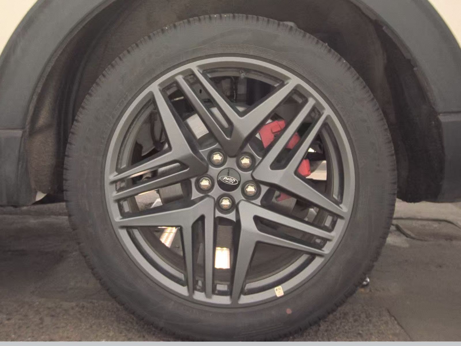 2025 Ford Explorer ST-Line AWD